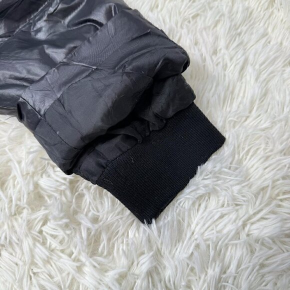 Moncler Puffer Jacket - Picture 14 of 16